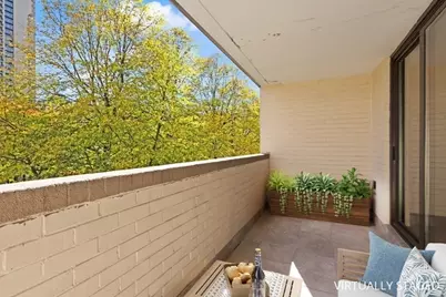 2 Hawthorne Place #5H, Boston, MA 02114 - Photo 10