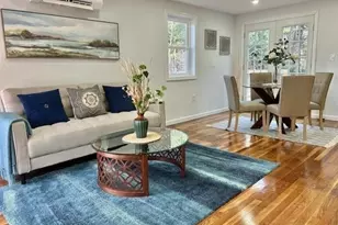 820 Center St, Pembroke, MA 02359 - Photo 4