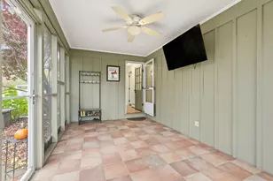 27 Eastwood Dr, Wilbraham, MA 01095 - Photo 24