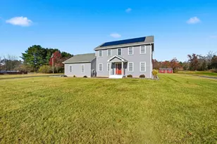 559 E State St, Granby, MA 01033 - Photo 40