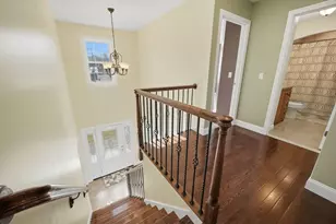 559 E State St, Granby, MA 01033 - Photo 18