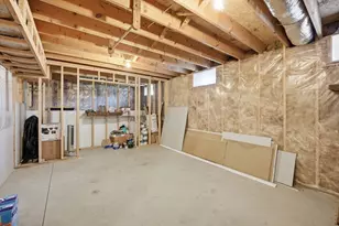 559 E State St, Granby, MA 01033 - Photo 32