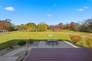 559 E State St, Granby, MA 01033 - Photo 34