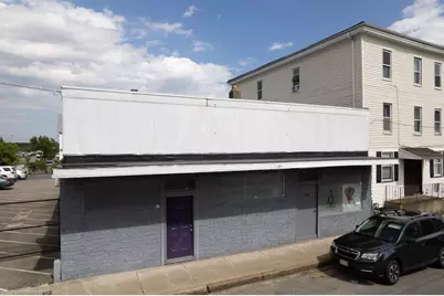 152 Belleville Ave, New Bedford, MA 02746 - Photo 4