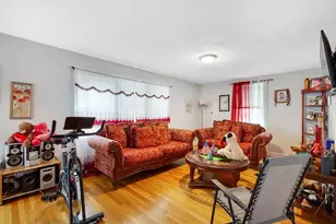 41 S Irving St, Revere, MA 02151 - Photo 4