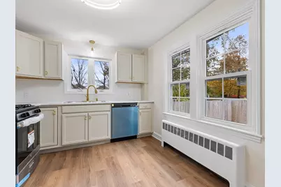 63 Hope St, Attleboro, MA 02703 - Photo 2