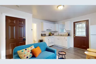 22 Hews St #1, Cambridge, MA 02139 - Photo 2