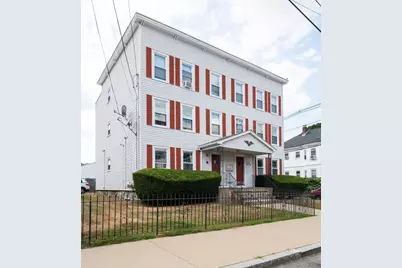 32 Almont St #32-1, Medford, MA 02155 - Photo 2