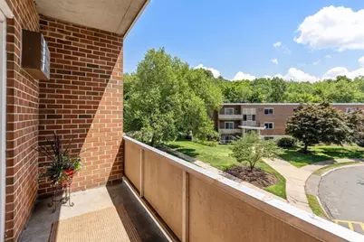 76 Lionel Ave #E, Waltham, MA 02452 - Photo 10