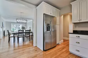 214 Brook Rd, Milton, MA 02186 - Photo 8