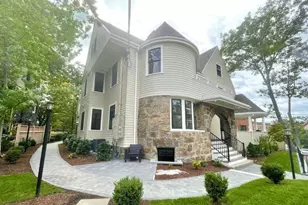 24 Selkirk, Boston, MA 02135 - Photo 1