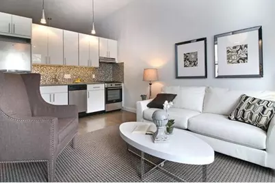 150 Green Street #1A, Melrose, MA 02176 - Photo 2