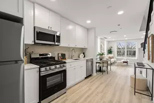 602 Canterbury, Boston, MA 02131 - Photo 10