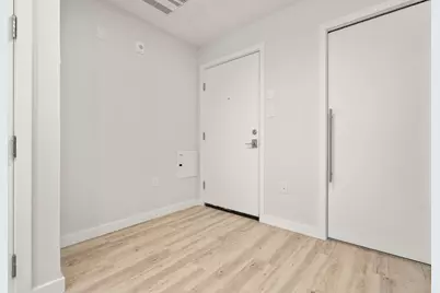 602 Canterbury #14, Boston, MA 02131 - Photo 14