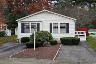 96 Trailwood Dr, Bridgewater, MA 02324 - Photo 1