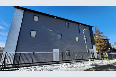 47 Laurel St #47, Worcester, MA 01605 - Photo 6