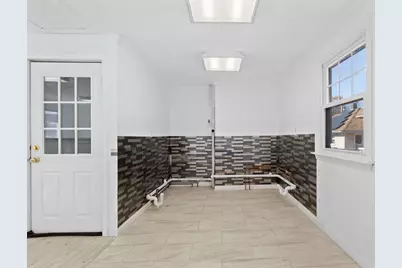 616 Centre St, Brockton, MA 02302 - Photo 8