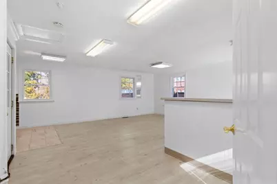 616 Centre St, Brockton, MA 02302 - Photo 10