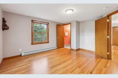 511 Shoemaker Ln, Agawam, MA 01001 - Photo 16