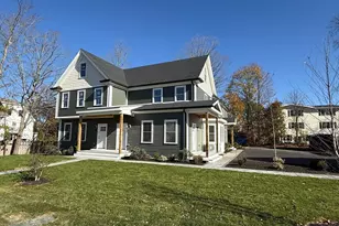 20 Broad St, Medway, MA 02053 - Photo 2