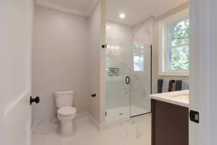 10 Pleasant St, Templeton, MA 01468 - Photo 18