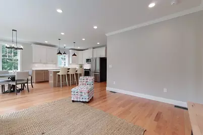 10 Pleasant St, Templeton, MA 01468 - Photo 12