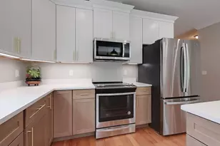 10 Pleasant St, Templeton, MA 01468 - Photo 4