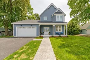 10 Pleasant St, Templeton, MA 01468 - Photo 1