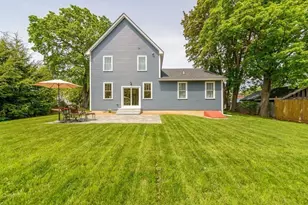 10 Pleasant St, Templeton, MA 01468 - Photo 2