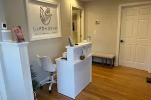 52 Pleasant St, Woburn, MA 01801 - Photo 22