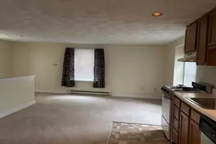 17 Maywood Ln, Woburn, MA 01801 - Photo 4