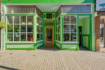 284 High St, Holyoke, MA 01040 - Photo 4