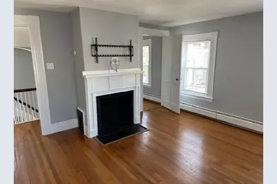 52 Pleasant St, Woburn, MA 01801 - Photo 14