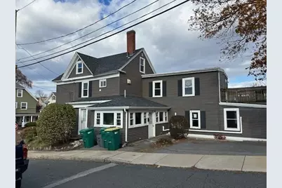 52 Pleasant St, Woburn, MA 01801 - Photo 28