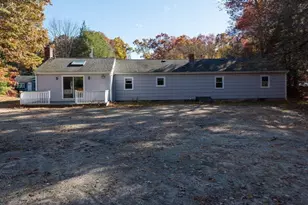 25 Lawrence Rd, Halifax, MA 02338 - Photo 20