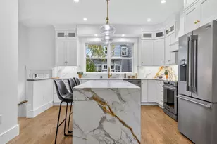 31 Houghton St, Somerville, MA 02143 - Photo 6