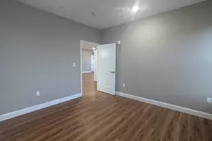 13 Nahant St, Lynn, MA 01902 - Photo 16