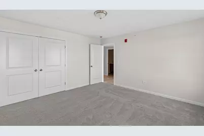 393 Court St #7, Plymouth, MA 02360 - Photo 18