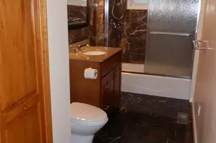 194 Auburn St, Newton, MA 02466 - Photo 6