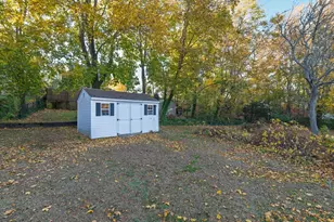 30 Puritan Rd, Weymouth, MA 02189 - Photo 24