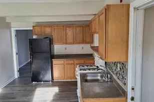 124 Stevens St, Lowell, MA 01851 - Photo 6