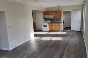 124 Stevens St, Lowell, MA 01851 - Photo 8