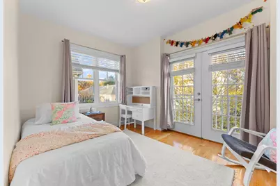 127 Harvey St, Cambridge, MA 02140 - Photo 18