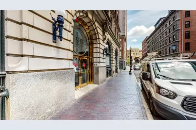 88 Broad St #203, Boston, MA 02110 - Photo 2