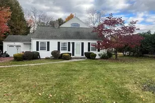 43 Birchland Ave, Springfield, MA 01109 - Photo 1