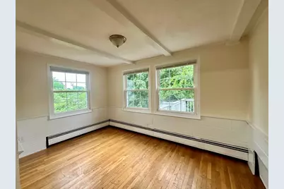 354 University Ave #0, Lowell, MA 01854 - Photo 4