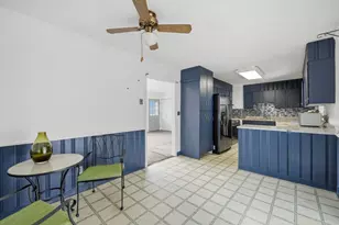 723 Florence Rd, Northampton, MA 01062 - Photo 2