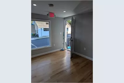 11 Main, North Andover, MA 01845 - Photo 2