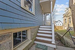 52 Underwood St, Fall River, MA 02720 - Photo 4