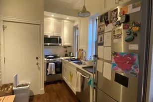 382 Commonwealth Ave, Boston, MA 02215 - Photo 16
